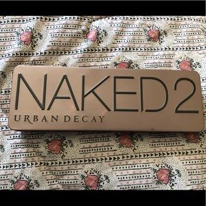 Naked 2 Pallet